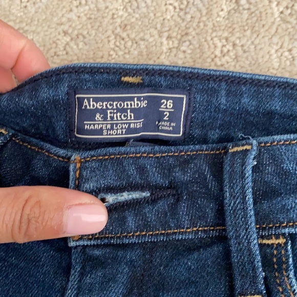 Abercrombie and Fitch denim shorts - Picture 3 of 4